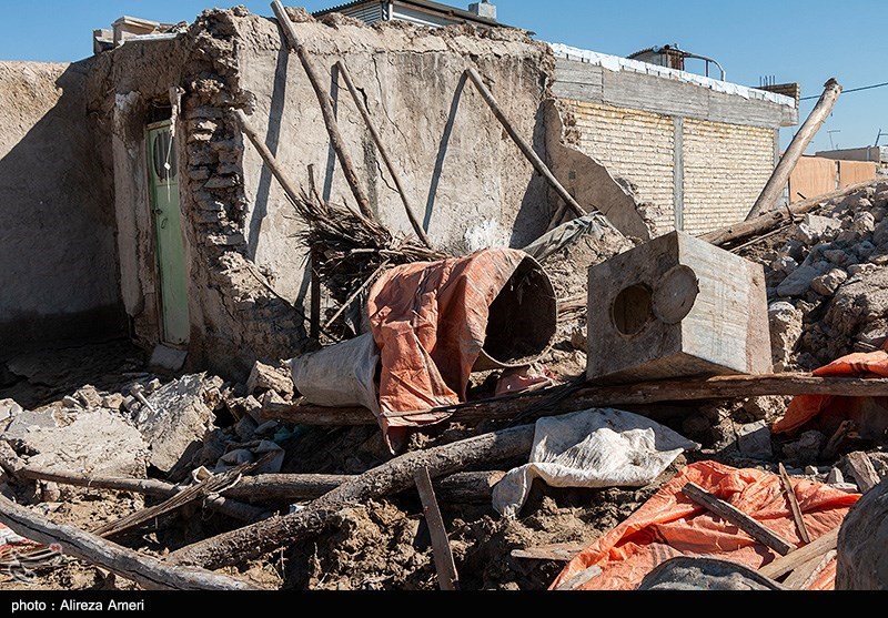 شرایط مناطق سیل‌زده کنارک ‌پایدار شد/ گروه‌های جهادی در حال تعمیر و تمیز کردن خانه‌های مردم هستند‌