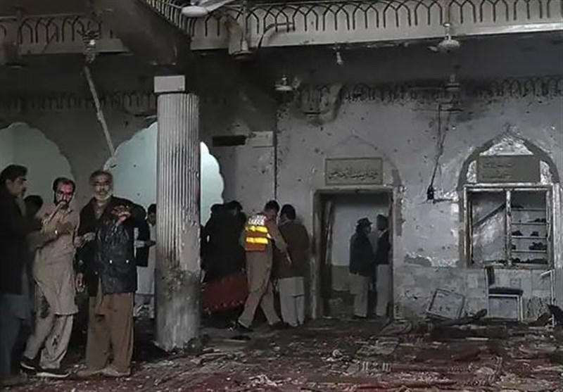 انفجار خون‌بار در مسجدی در پیشاور پاکستان