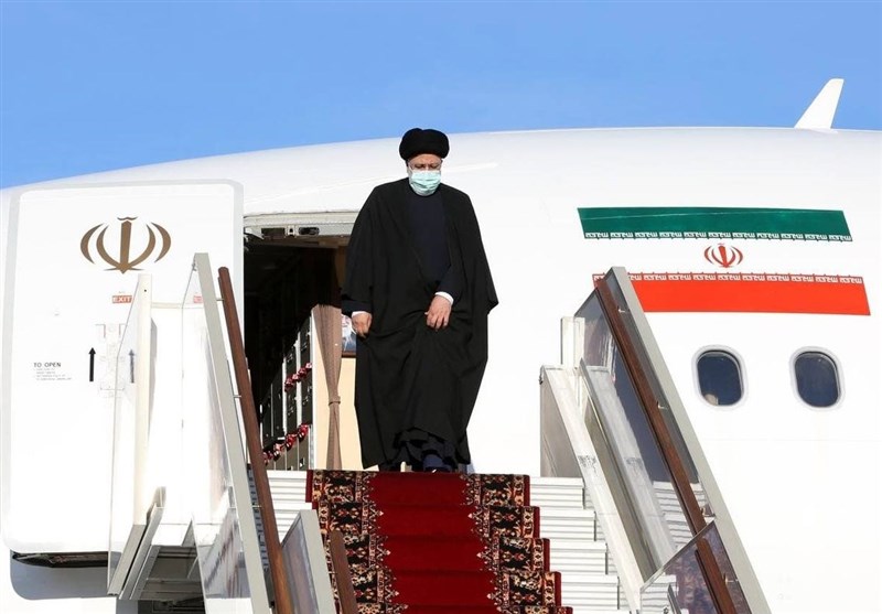 آیت‌الله رئیسی: اتمام پروژه‌های نیمه‌تمام کردستان اولویت دولت است/کردها همواره در هر کوی و برزنی مقابل دشمنان ایستادگی کرده‌اند