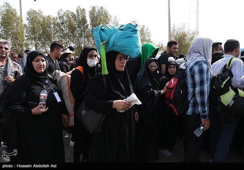 زائران ایرانی در عراق هرچه زودتر سفر خود را پایان دهند