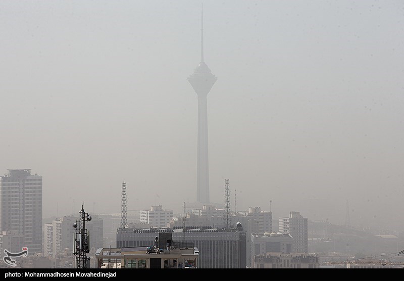 وضعیت هوای تهران ۱۴۰۱/۰۹/۲۲؛ همچنان 