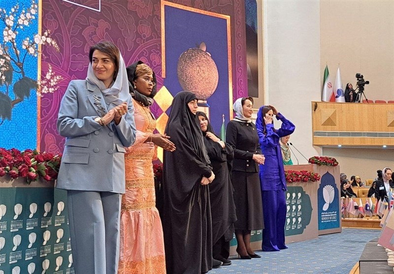 ۷ زن برجسته و تأثیرگذار در کنگره تهران قدردانی شدند