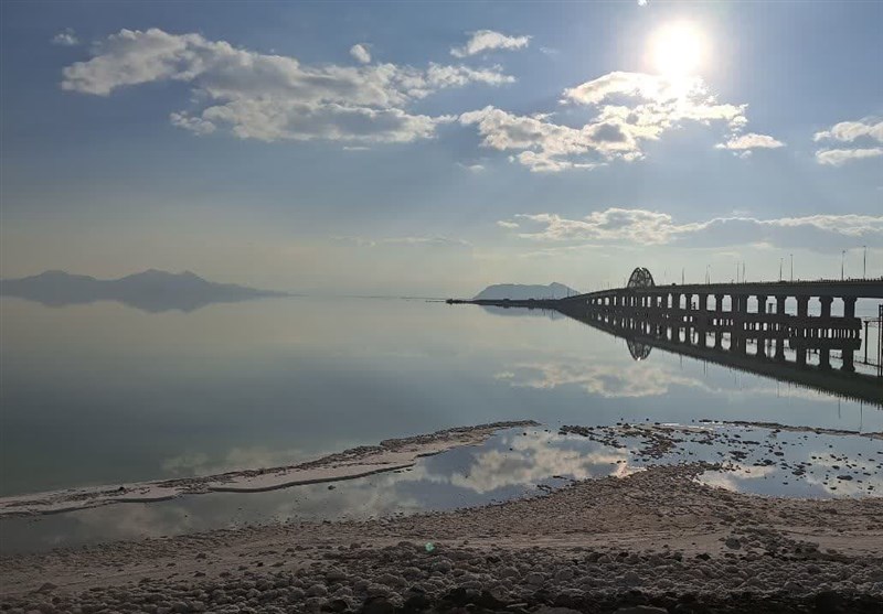 روزهای خوش دریاچه ارومیه/ خوشحالی مردم از ‌افزایش امید برای 