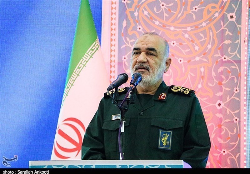 سرلشکر سلامی: راز حیات ملت ایران، مجاهدت مستمر علیه قدرت‌های شیطانی است